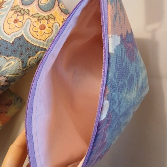 New Zippy Hanging Canvas Wristlet Clutch Pouch Make-up Bags Floral Grapes Pastel - Picture 15 of 16